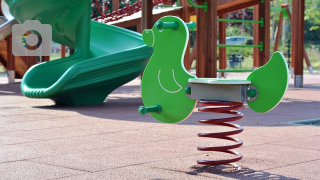 Spielplatz bei der Schule